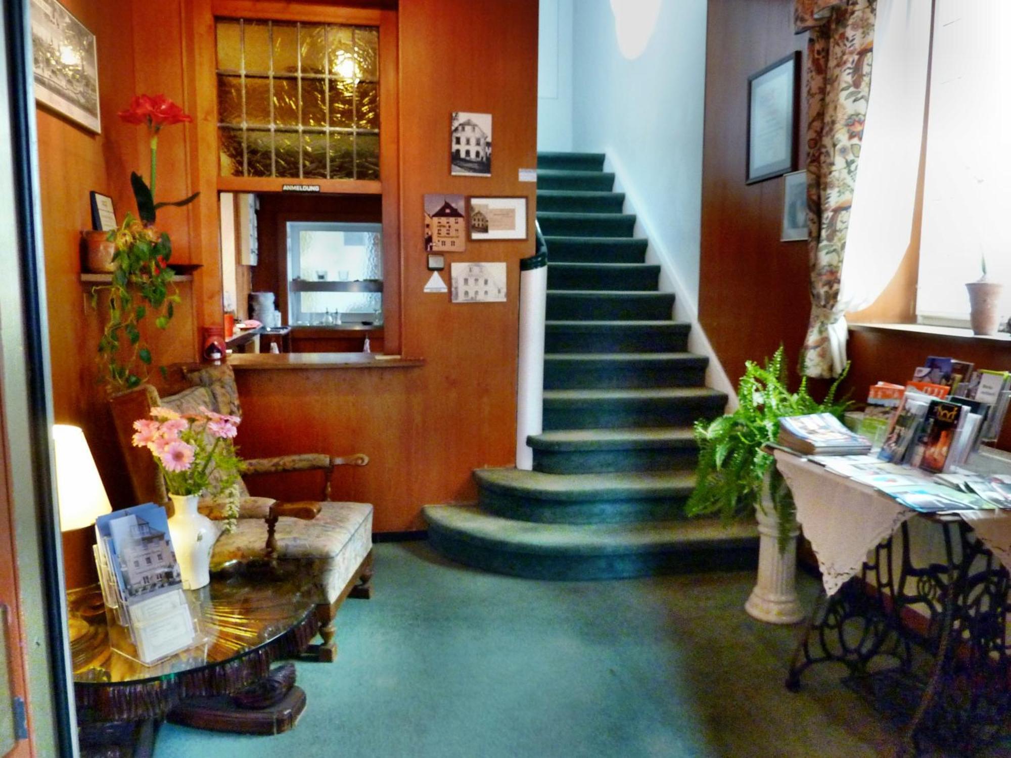 Braunschweiger Hof Hotel มึนช์แบร์ก ภายนอก รูปภาพ